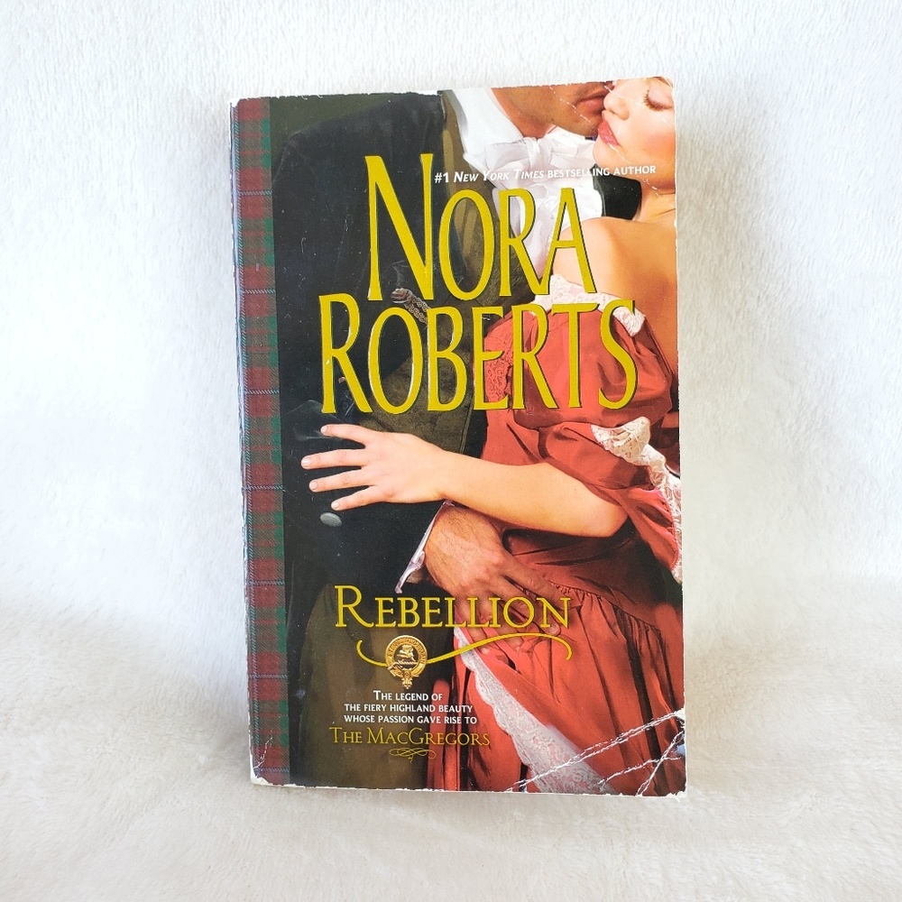 🖤Book - Nora Robert's "Rebellion"🖤